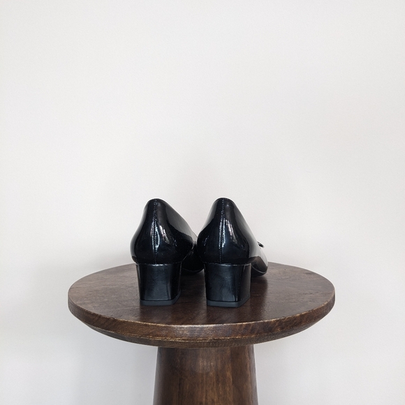 Naturalizer Chunky Heels - Picture 4 of 8